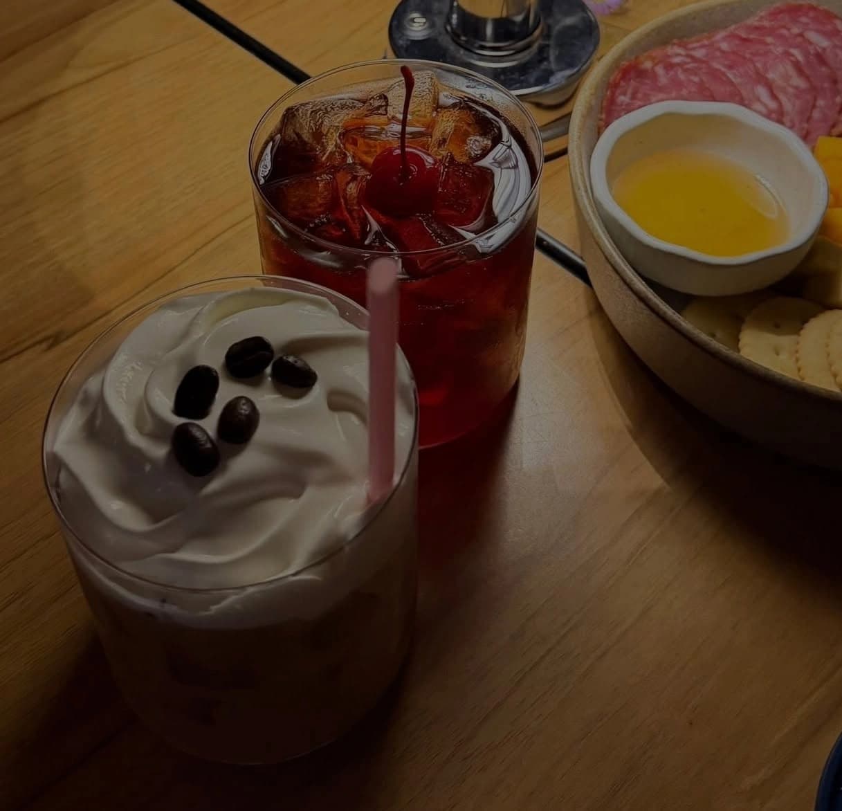 Cocktails and chacuterie board